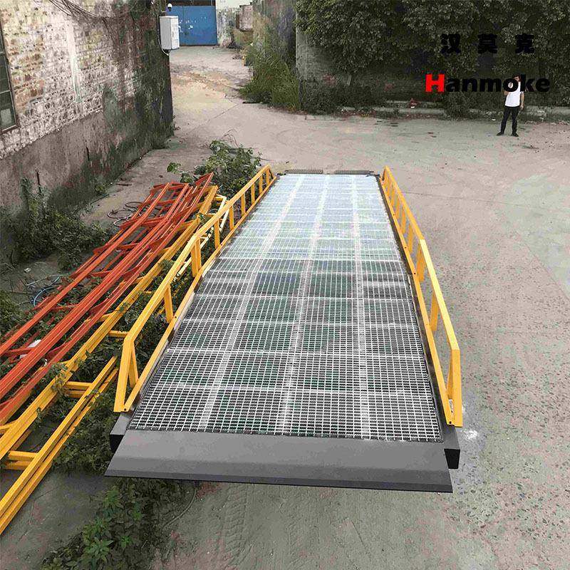 移动式液压登车桥集装坡道登车桥可拆卸护栏款登车简易登车桥,淘宝优惠券,粉丝福利购,淘宝优惠卷