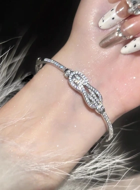 锆石缠绕马蹄扣手镯欧美轻奢风气质手环小众时尚百搭手饰