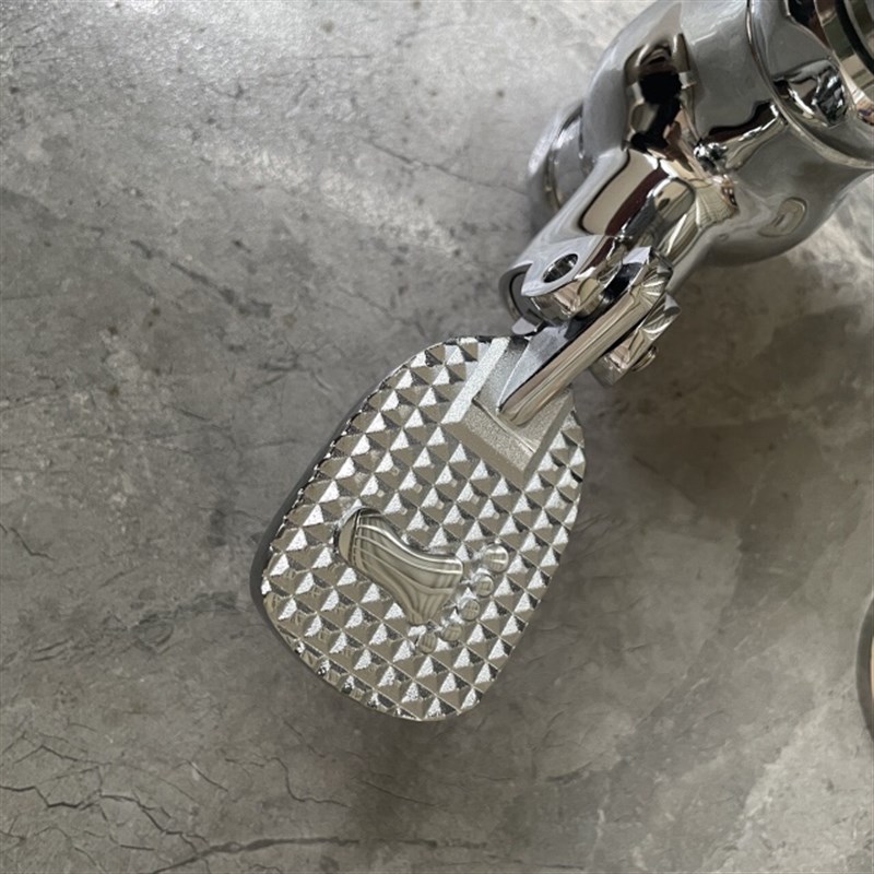 蹲便器大便全铜体脚踩延时阀脚踏式便池冲洗阀冲水阀厕阀带弯头 - 图1