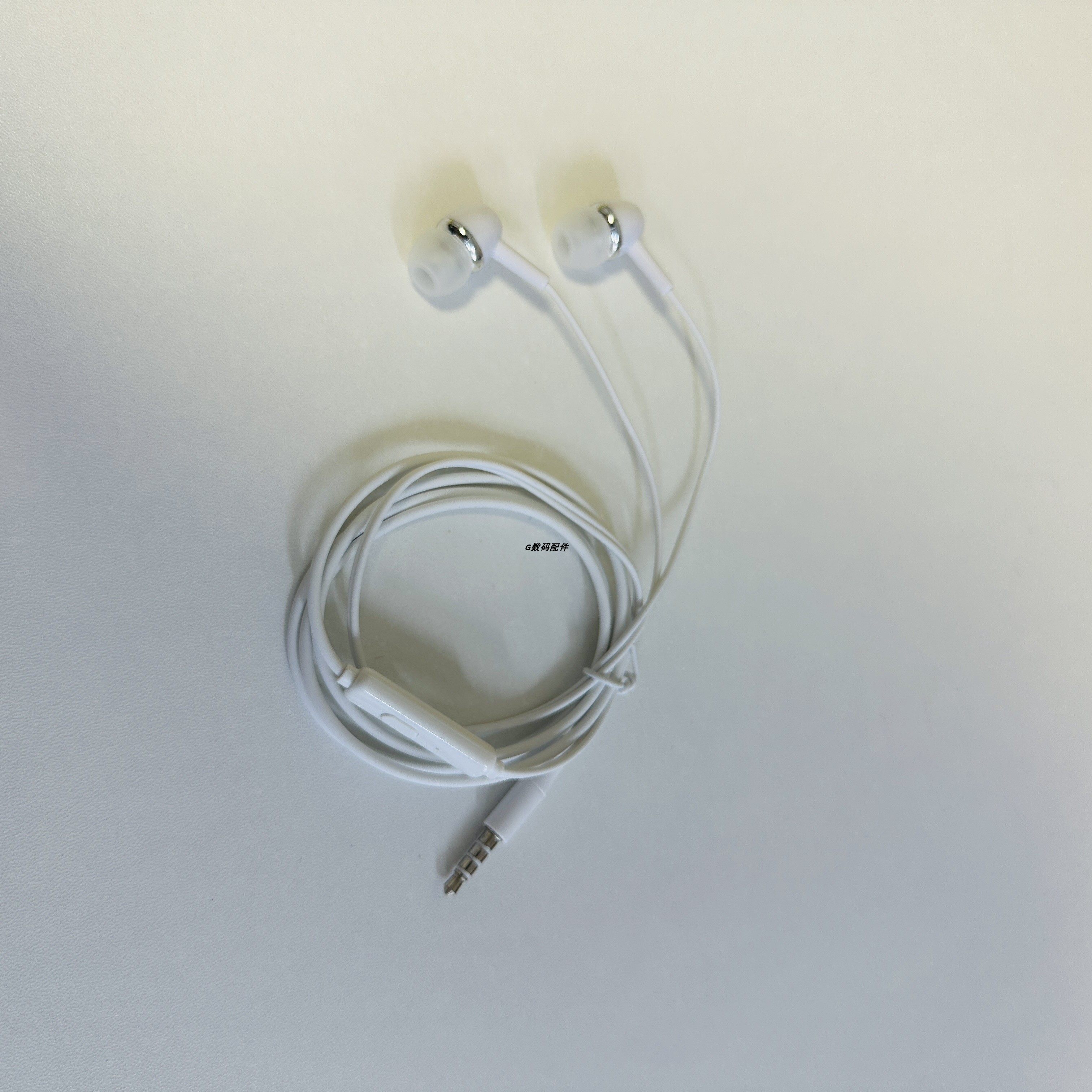 库佳w12入耳式有线耳机圆口新款手机通用立体声高清通话耳机a耐用,淘宝优惠券,粉丝福利购,淘宝优惠卷