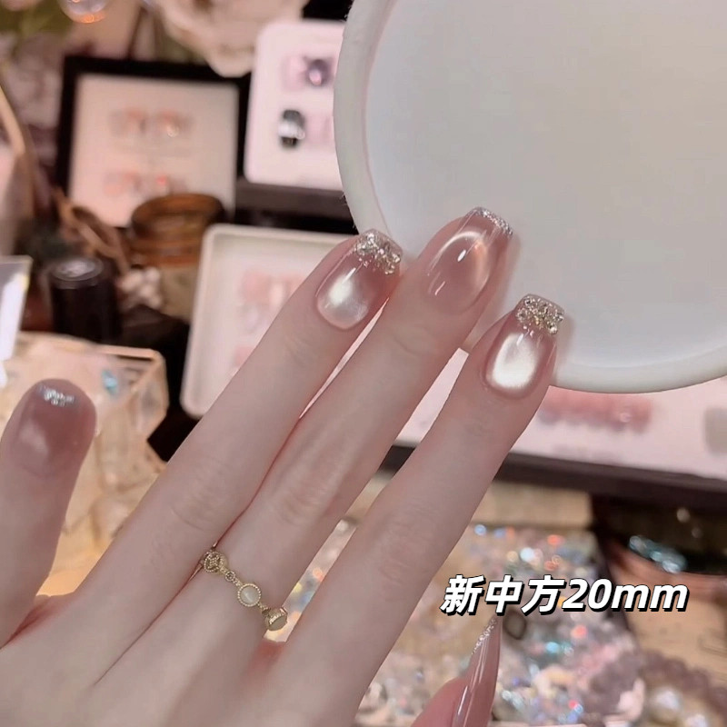 新款可重复佩戴纯手工高级感美甲贴片成品可拆卸假指甲显白短款,淘宝优惠券,粉丝福利购,淘宝优惠卷