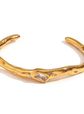 欧美时尚小众个性爆款手饰不锈钢镀18k金开口不规则矩形锆石手镯