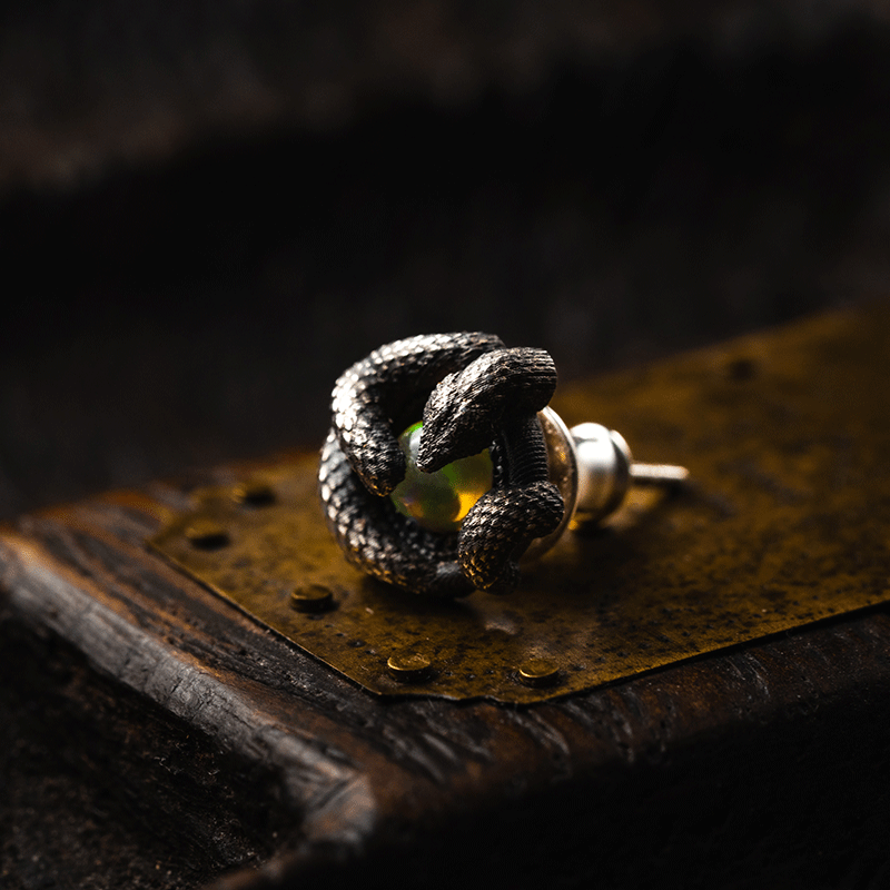 EYEVOLVE新款925银美杜莎之眼耳钉复古立体灵蛇高级感痞帅耳环,淘宝优惠券,粉丝福利购,淘宝优惠卷