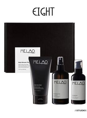 样板间化妆室浴室柜浴缸旁衣柜洗手台面装饰品道具乳液护肤品套组