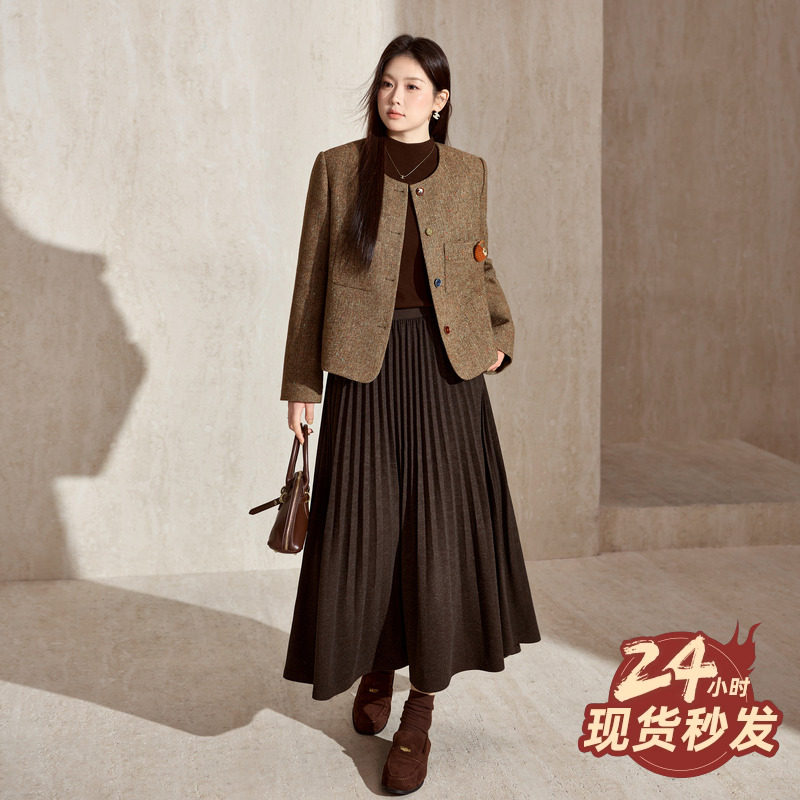 蓝语大码女装90白鸭绒羽绒服2025冬季法式复古羊毛混纺小香风外套,淘宝优惠券,粉丝福利购,淘宝优惠卷