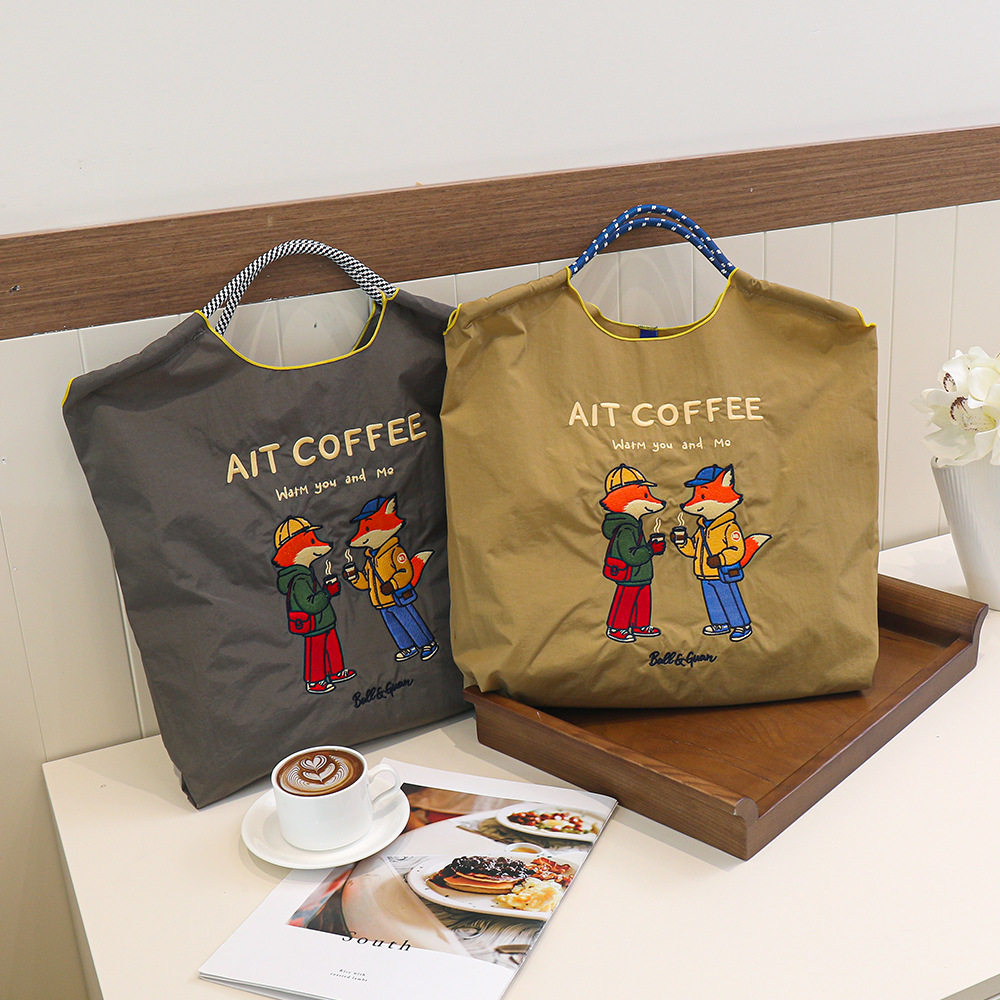 新款小众百搭ballchain刺绣环保尼龙单肩购物袋手提大容量斜挎包,淘宝优惠券,粉丝福利购,淘宝优惠卷