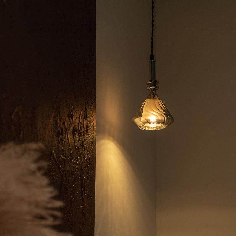 现代高端客厅餐厅玻璃小吊灯床头灯现代设计师轻奢款卧室床头灯,淘宝优惠券,粉丝福利购,淘宝优惠卷