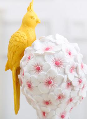 北欧创意彩色人偶隔断书房客厅玄关酒柜电视柜装饰品树脂摆件