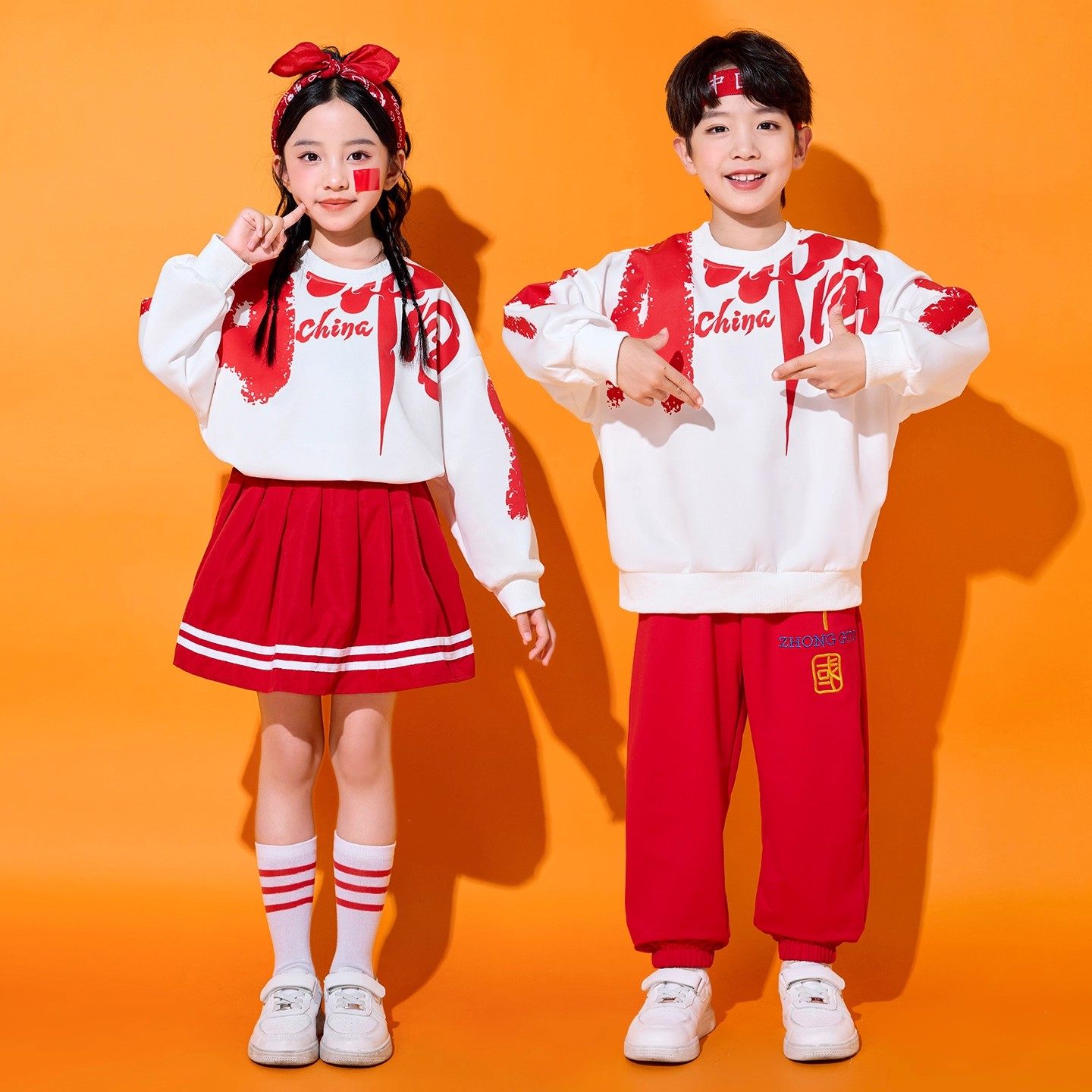 儿童啦啦队演出服小学生运动会开幕式服装中国风红合唱班服表演服,淘宝优惠券,粉丝福利购,淘宝优惠卷