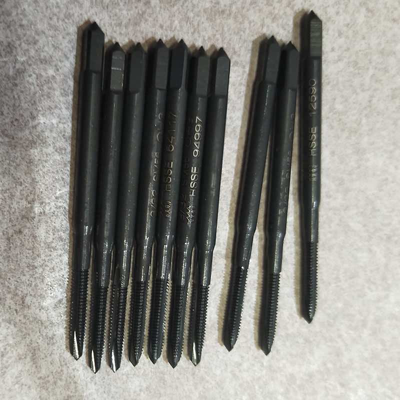 3/32SM56机用丝攻 氮化黑色螺尖通孔丝锥 缝纫机配件小丝攻高速钢,淘宝优惠券,粉丝福利购,淘宝优惠卷