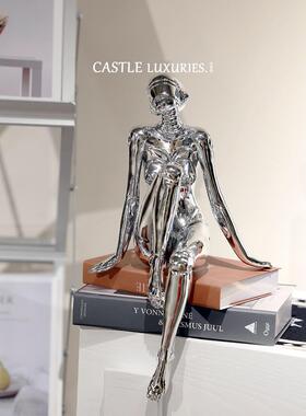 瓦碧趣空山基地机械女神高端饰品入口艺术雕塑客厅灯光豪华家装