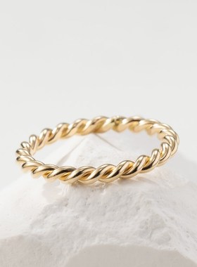 经典两线缠绕麻花戒指 14K包金素圈尾戒指女小指 小众设计叠戴