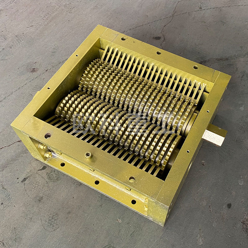 Double-shaft shredder, small shredder, domestic waste plastic shredder, chassis shredder, blades can be customized