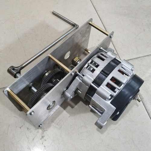 新品手摇发电机皮带轮式220v1500W永磁恒压照明小型纯铜线齿轮箱 - 图0