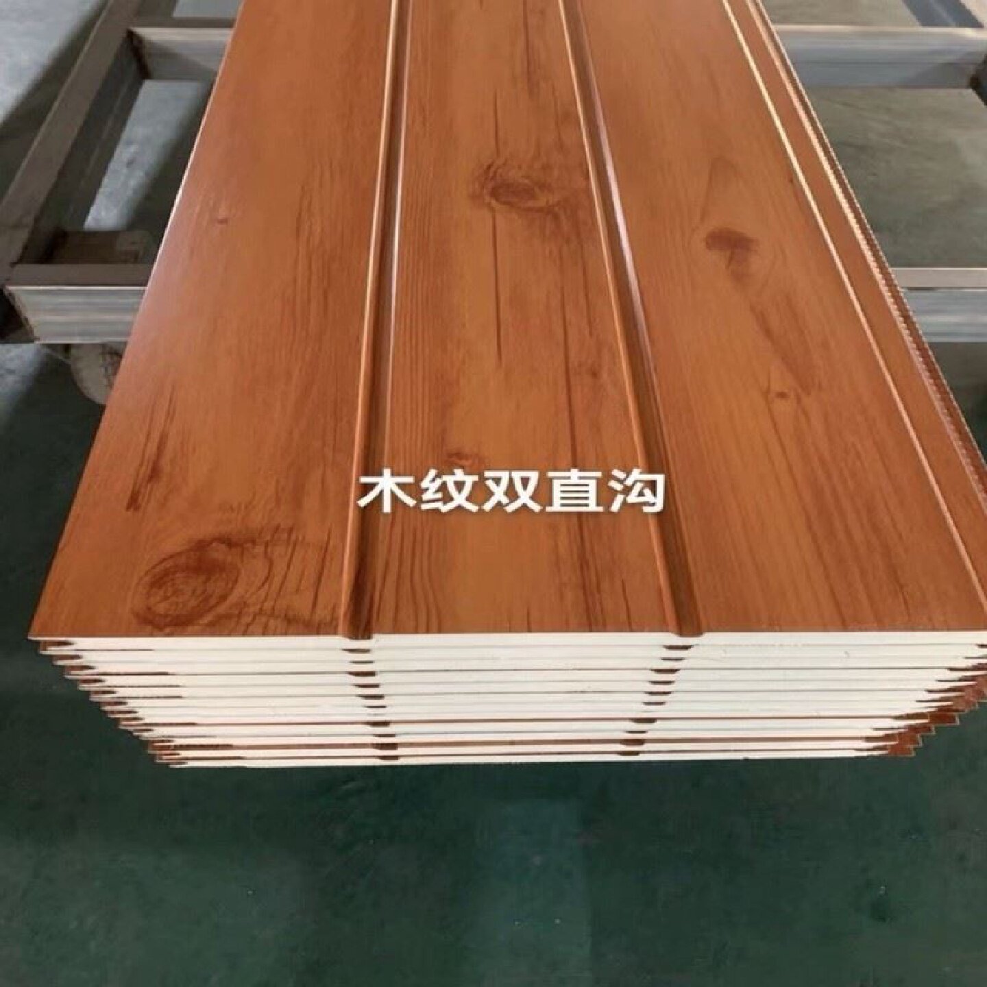 金属雕花板外墙保温装饰一体板聚氨酯复合板别墅岗亭活动板墙板