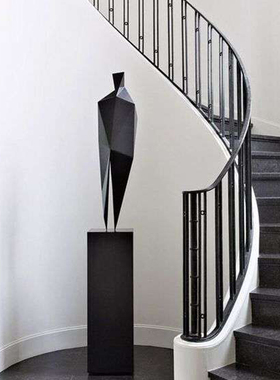 现代简约黑色抽象人雕塑摆件样板房售楼处大堂客厅软装饰品摆设