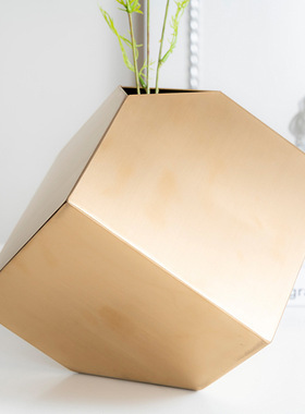 北欧几何花瓶正方形金属金色桌面家居软装饰品摆件创意艺术花盆