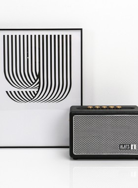 现代简约欧式复古模型收音机录音机音箱摆件样板房书房书桌饰品