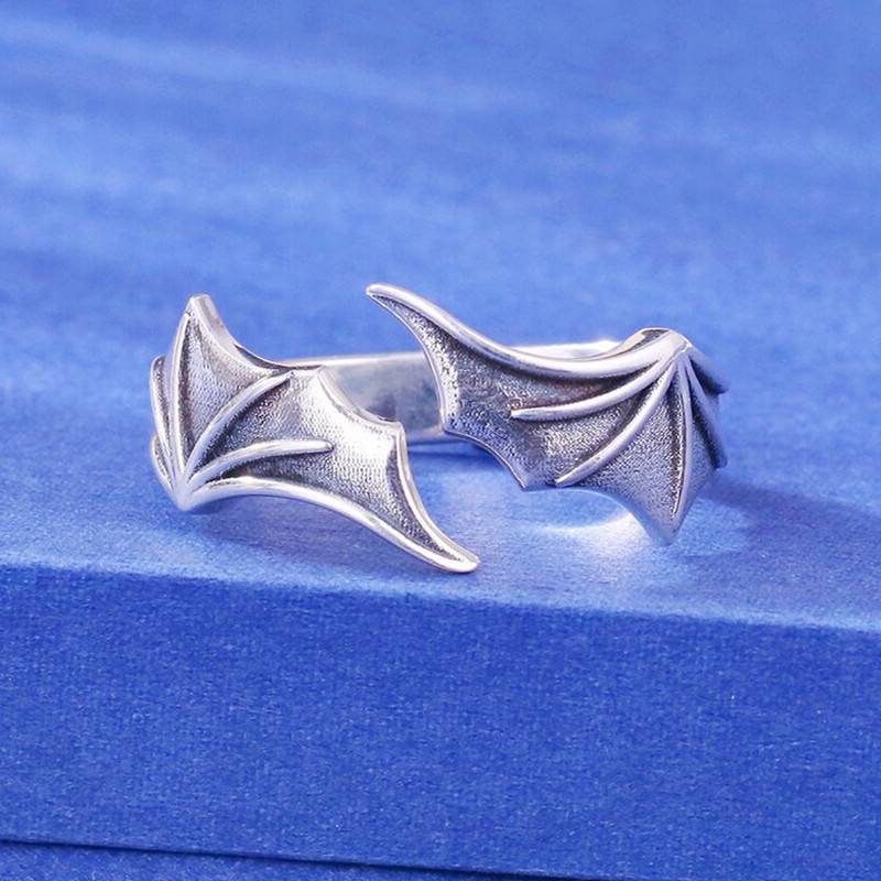 Retro trendy cool ring for women with simple temperament 925 silver ins style bat wing ring fashion niche hand jewelry