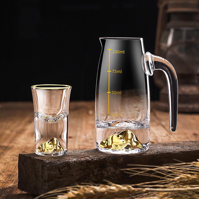 白酒杯分酒器轻奢家用水晶玻璃高档中式小酒杯子弹杯高端酒具套装 - 图1