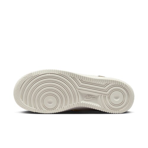 Nike耐克 Air Force 1 空军一号 耐磨休闲板鞋 女款 FV3654-111 - 图3
