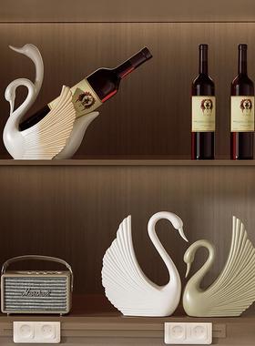 艺术天鹅红架摆件高级感玄电酒关柜YZ202408轻酒奢乔迁新视居家用