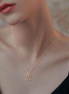 XBK浪漫玫瑰花园ins吊坠掉色锁骨