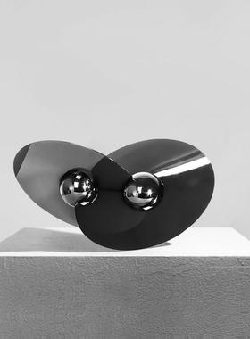 水晶飞碟摆件现代简约创意欧式办公室卧室桌面几何轻奢银色高级感