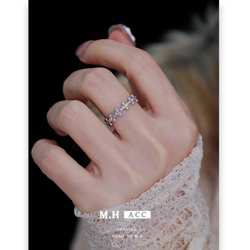 Simple colorful zircon flower ring for women, light luxury, unique and high-end, cute open ring for daily commuting