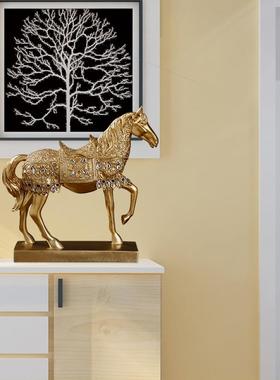 酒柜装饰品摆件马欧式家居客厅招财轻奢桌面小摆设工艺品马到成功