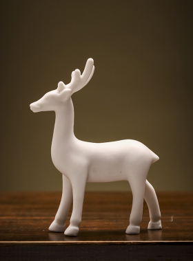 陶瓷招财动物小鹿手工艺品茶盘茶宠家居客厅书房玄关盆景装饰