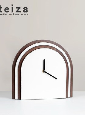 现代皮革书书靠时钟样板间客厅卧室家居软装摆设