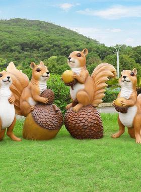 户外草坪仿真动物松鼠雕塑大摆件公园林幼儿园小区装饰美陈玻璃钢