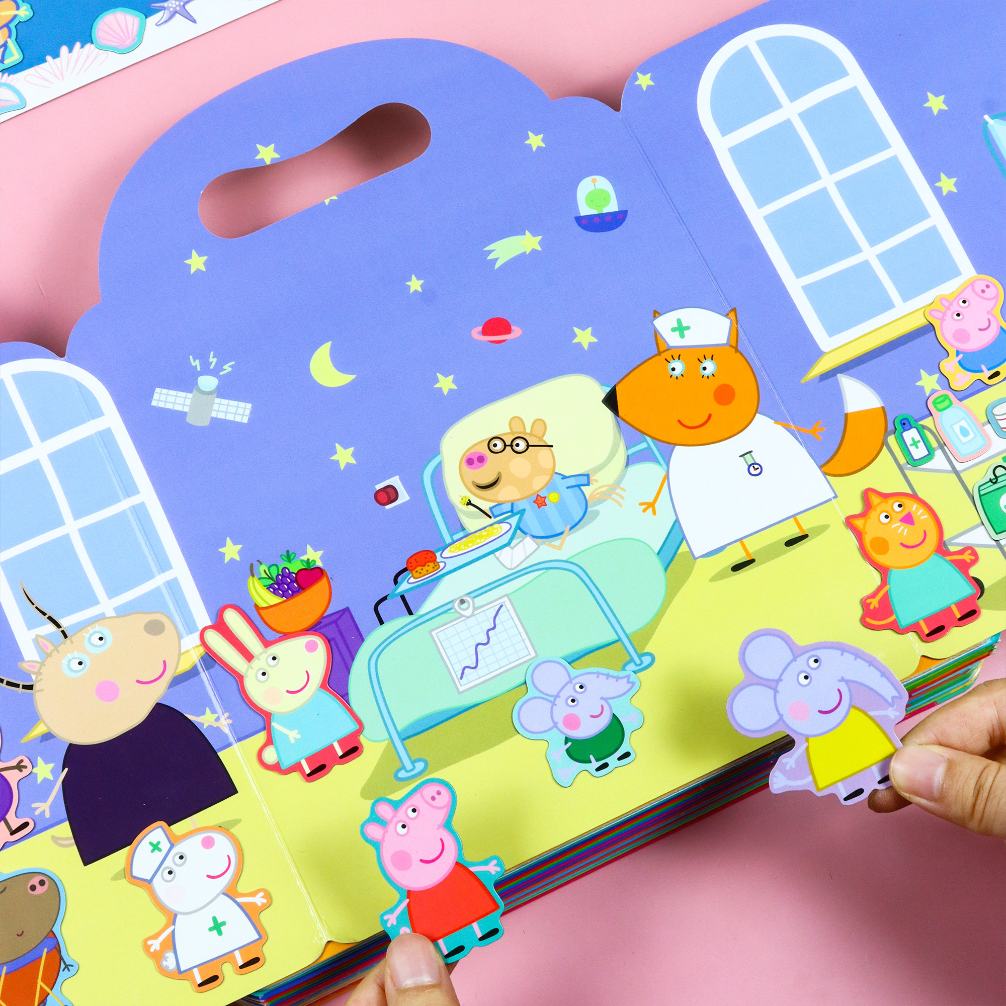 小猪佩奇儿童全景磁力安静贴纸书0-3到6岁磁力粘贴画宝宝益智玩具