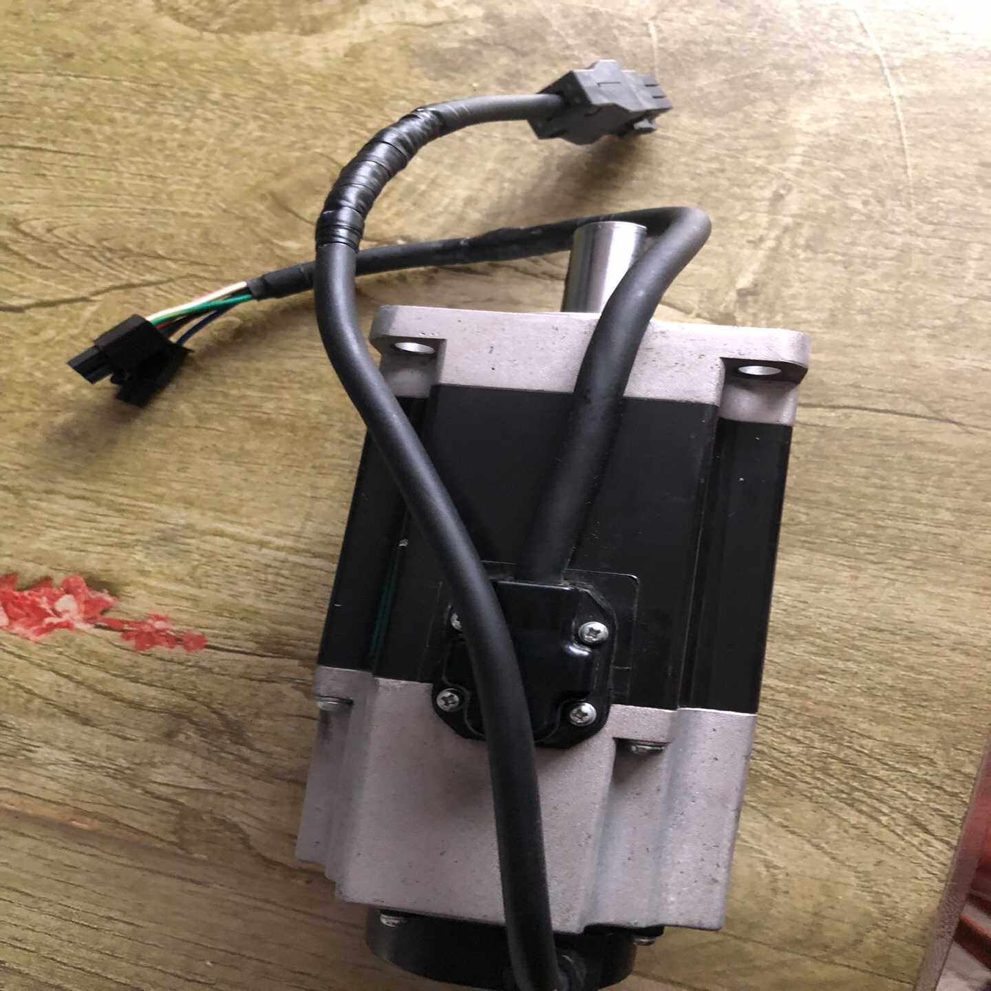 咨询-伺服电机GYB751D6-RC2-B,功能,成色不错 - 图2