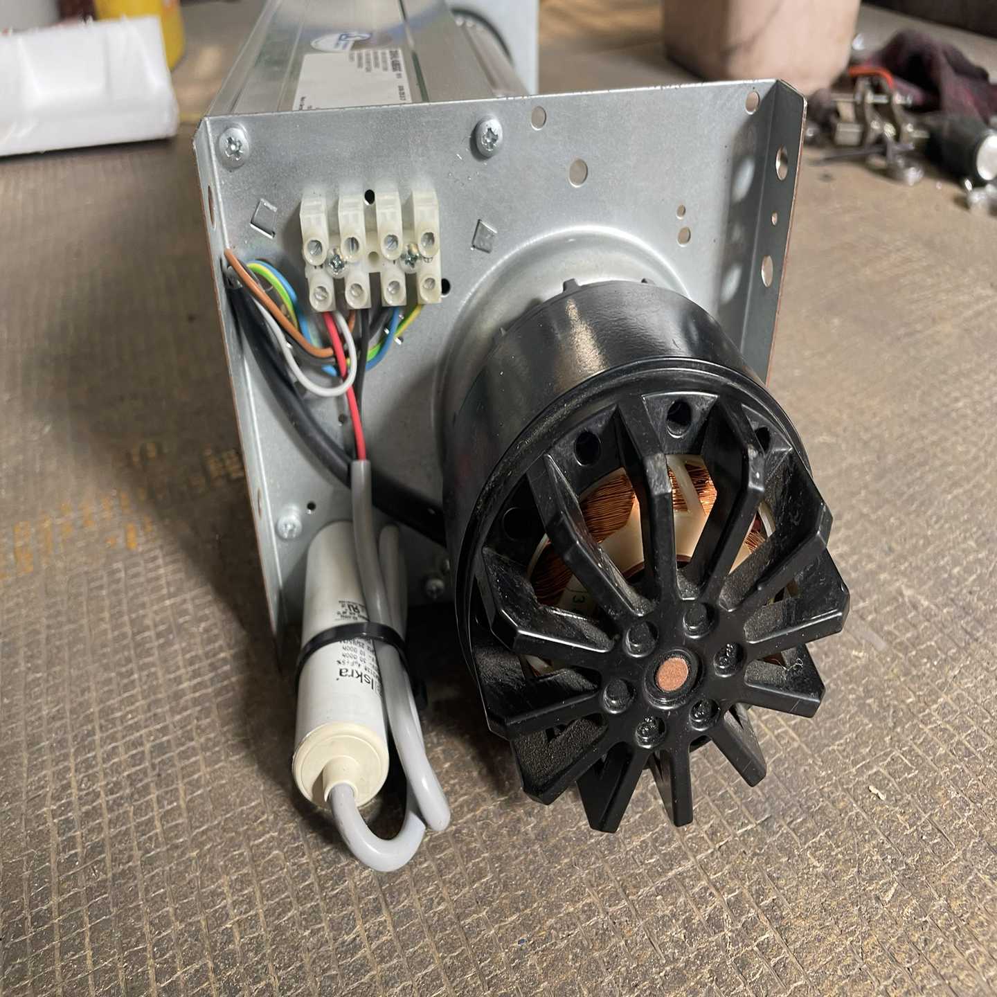 库存未使用德国ZIEHL-ABEGG风机，型号QK08A-2--议价商品 - 图2