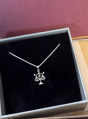 法律天平项链银色小众设计简约锁骨链女时尚轻奢精致气质吊坠个性