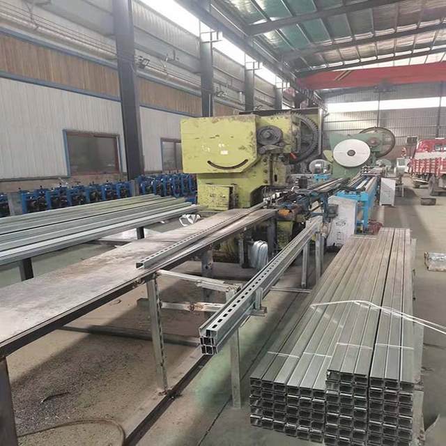 Seismic bracket accessories Hot-dip galvanized punched C-shaped steel purlin Photovoltaic galvanized fixed channel steel spot factory processing