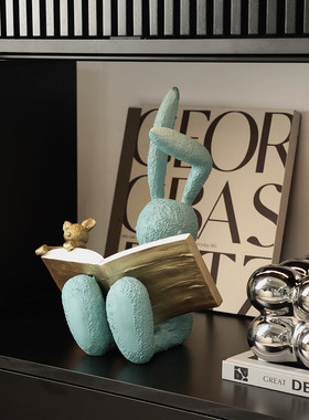 现代卡通兔子老鼠摆件样板间儿童房软装饰品客厅玄关桌面摆设