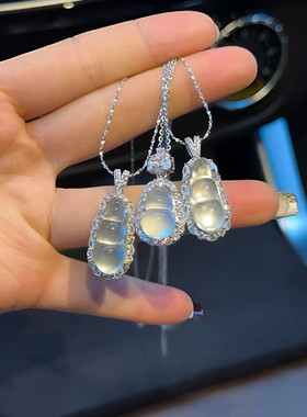 冰种玉髓豆子吊坠女时尚国潮锁骨链小众锆石挂件礼物