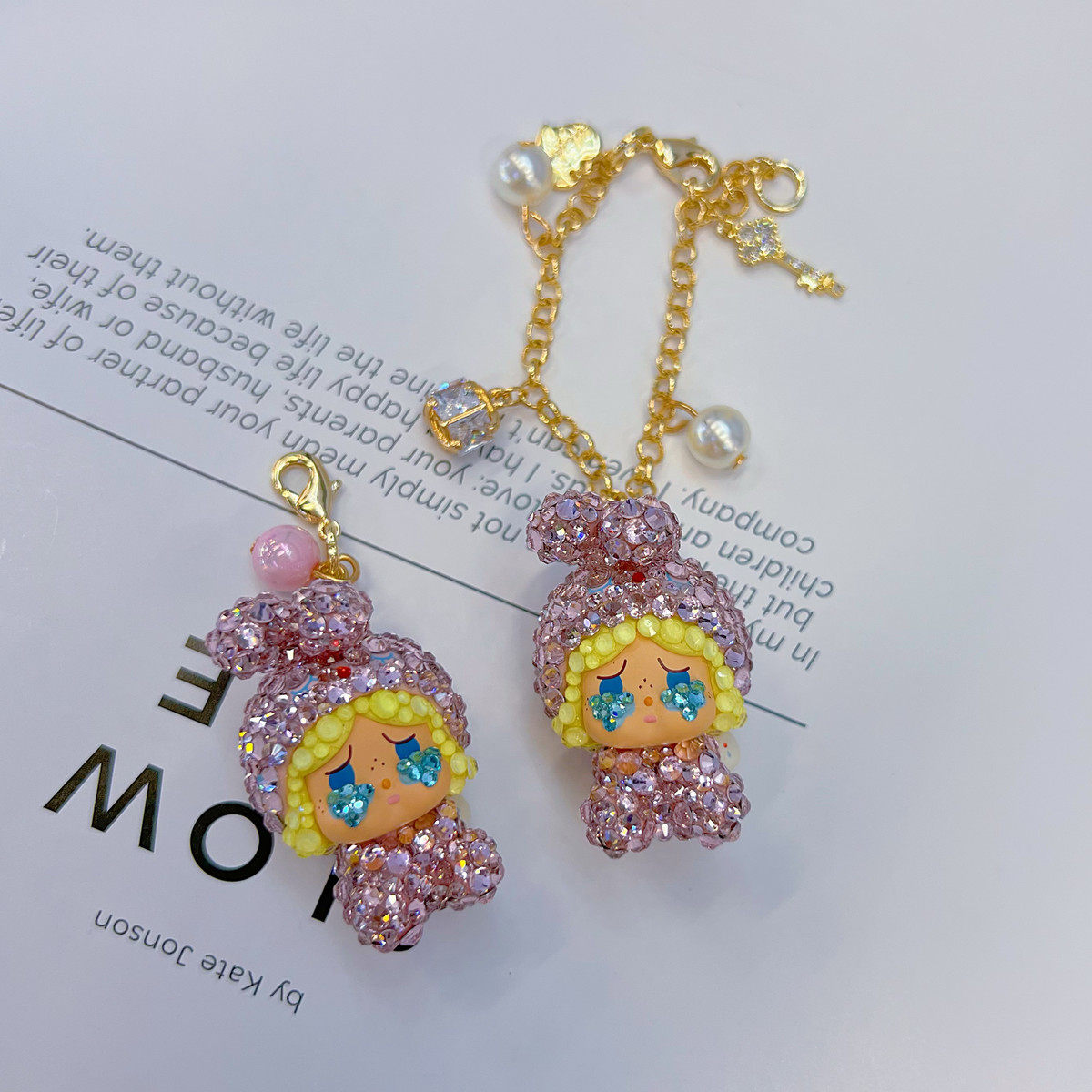 可爱兔兔哭娃拉链扣挂件手机挂件,淘宝优惠券,粉丝福利购,淘宝优惠卷