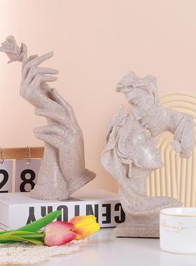 客厅电视柜酒柜装饰摆件轻奢高档家居饰品办公室高级抽象艺术雕塑