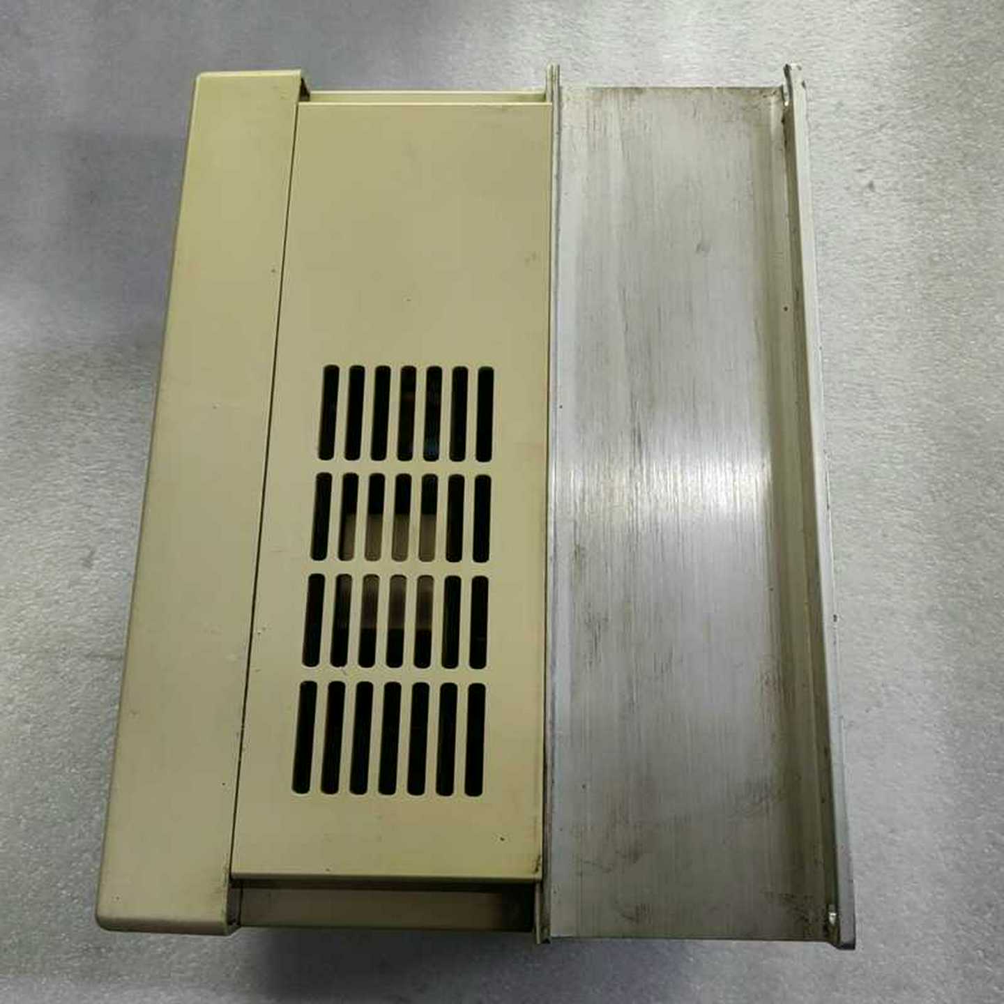 YUCT叶片泵,PV2R1一17一FR,成色如图,转动正常,~询价 - 图1