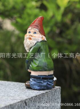 跨境侏儒花园装饰扶树撒尿趣味树脂侏儒花园雕像园艺工艺品户外摆