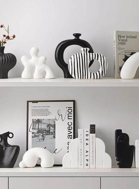 高档现代抽象黑白艺术个性小众样板间家居装饰品酒柜摆设客厅摆件