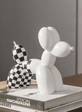 北欧ins黑白格子创意气球狗软装摆件家居客厅酒柜小众个性装饰品