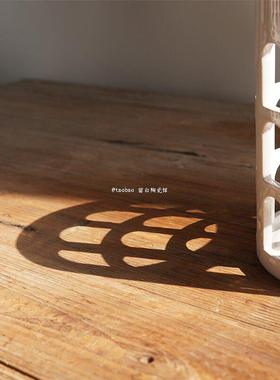 留白 美国单 Haus设计师款 建筑镂空陶瓷蜡烛台 收纳桶 花瓶 摆件