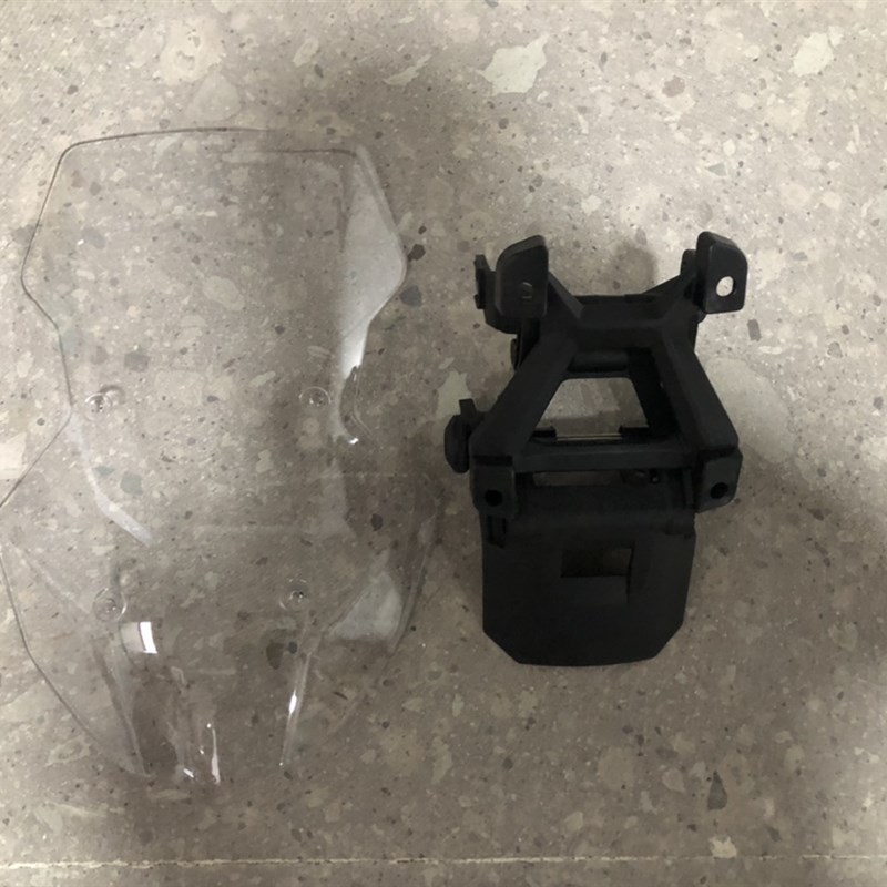 适用布雷斯通极宙机车ADV150挡风玻璃改装机车挡风玻璃风玻璃支架 - 图1