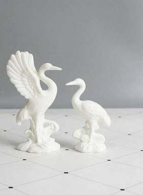 手工精瓷白玉瓷摆件仙鹤中式陶瓷羊脂玉鹿多场景实用装饰品工艺品