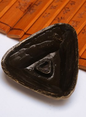 尼泊尔黄铜精工金刚撅底座三面普巴金刚杵金刚橛大底座莲花浮雕